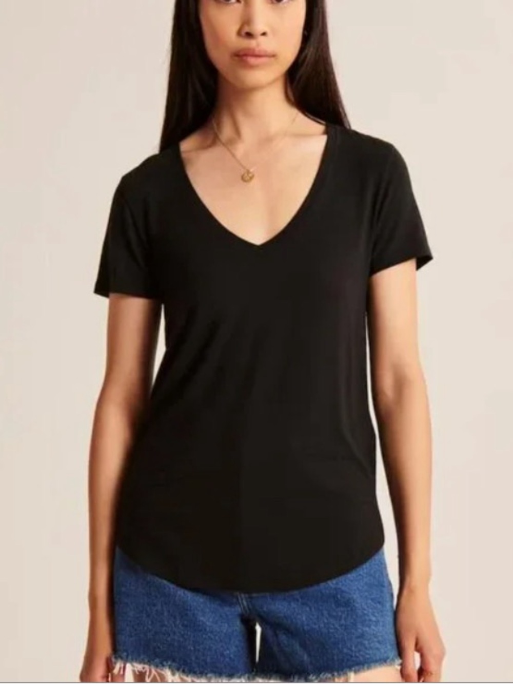 Abercrombie & Fitch Soft & Drapey Black V-Neck T-Shirt